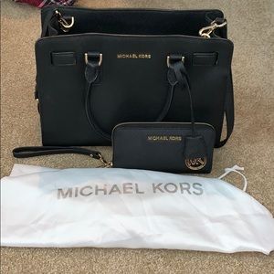 black and gold michael kors purse and wallet